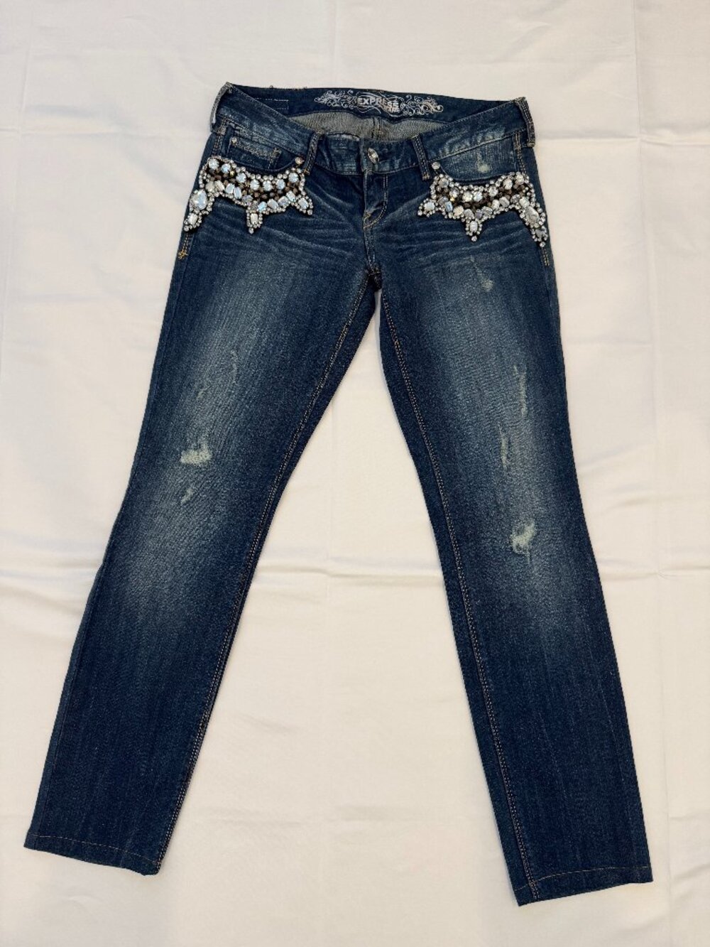 Express Zelda Ultra Skinny Jeans Size 2 Ultra Low Rise Rhinestone Distressed